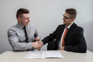 Photo "How to negotiate contracts to reduce fixed costs"