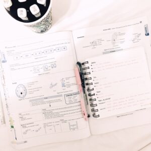Photo "10 tips for organizing your personal taxes"