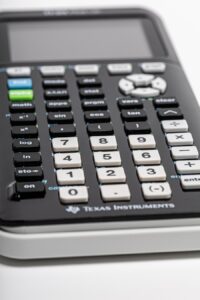 Photo "10 frequently asked questions about online accounting and their answers"