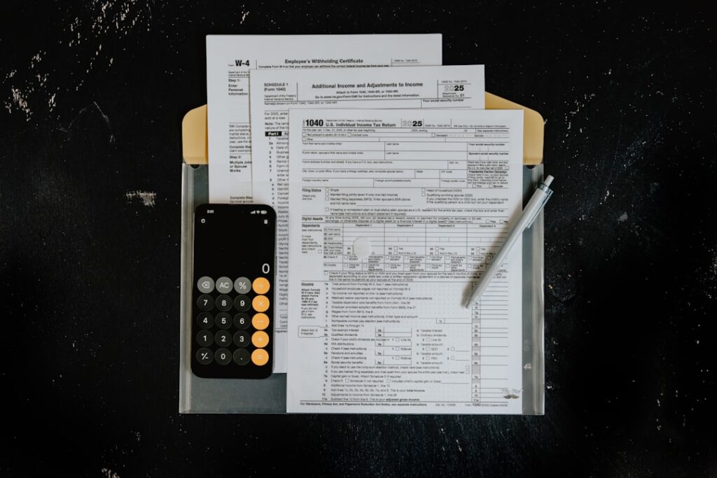 Photo Revenue and Expenses in Advance